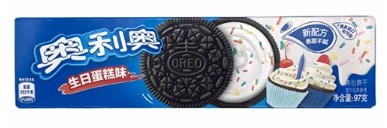 detail OREO Sušenky Birthday 97g