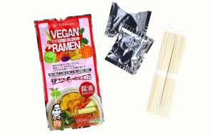 KURATA Vegan Ramen Sojová Omáčka ( pro 2 ) 236g